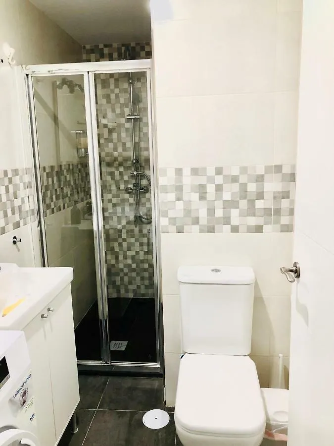 Victoria Del Sol Torremolinos Apartment 0*,